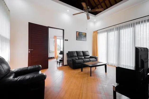 Family Villa, 2 Yatak Odası, Mutfak, Havuz Kenarı