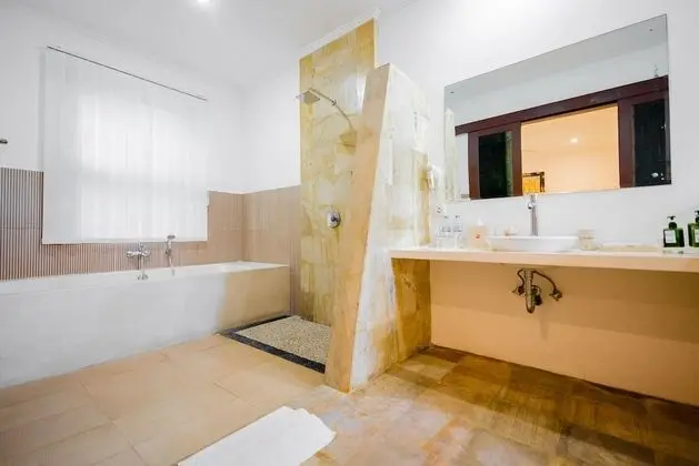 Family Villa, 2 Yatak Odası, Mutfak, Havuz Kenarı
