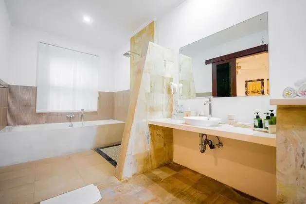 Family Villa, 2 Yatak Odası, Mutfak, Havuz Kenarı