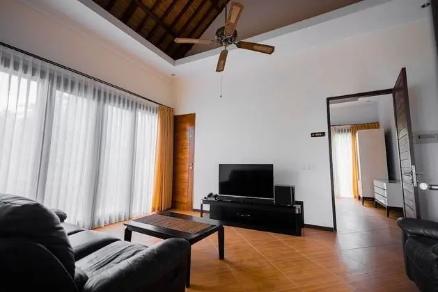 Family Villa, 3 Yatak Odası, Kişiye Özel Havuzlu