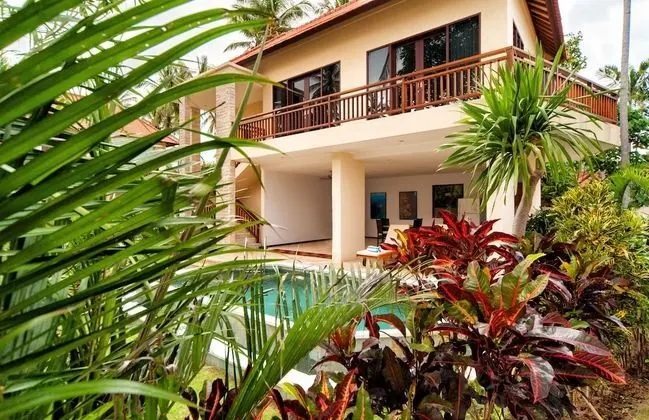 Family Villa, 3 Yatak Odası, Kişiye Özel Havuzlu