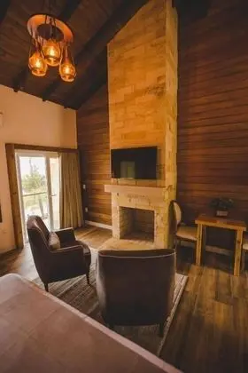 Romantic Tek Büyük Yataklı Oda