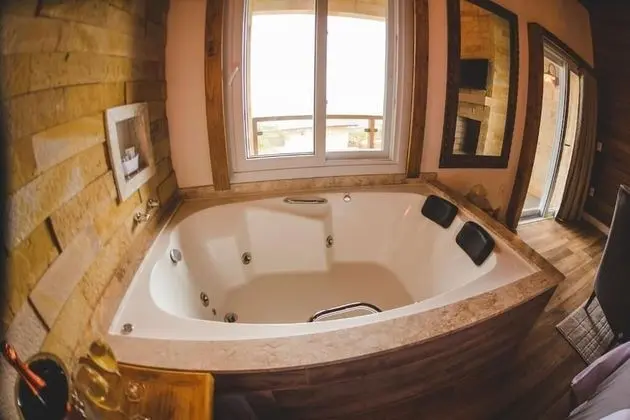 Romantic Tek Büyük Yataklı Oda