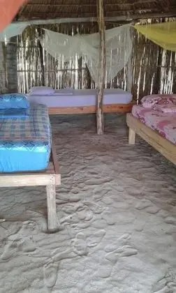 Economy Kulübe, Karma Ranzalı Oda