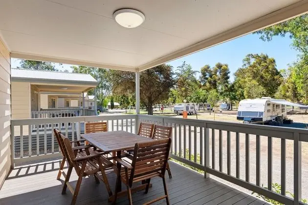 Deluxe Kulübe, 2 Yatak Odası, Balkon (Sleeps 5)