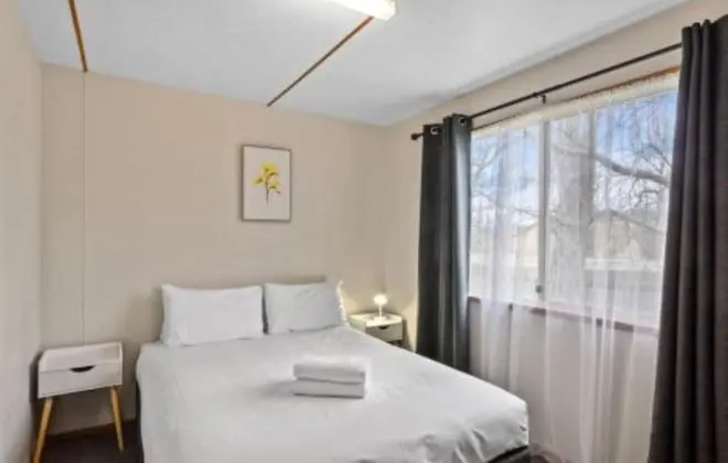 Standard Kulübe (Standard Cabin - Sleeps 4 )