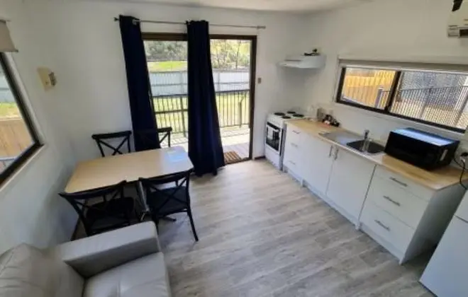 Standard Kulübe (Sleeps 4 - Pet Friendly)