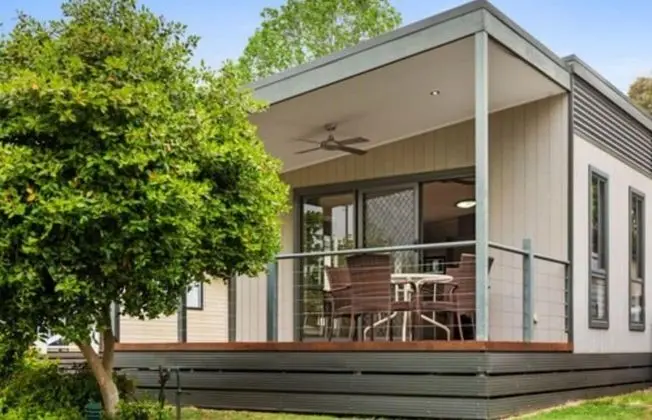 Deluxe Kulübe (Sleeps 4)