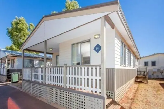 Kulübe (Deluxe 2 Bedroom Cabin)