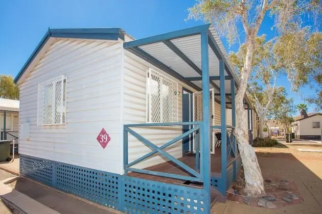 Superior Kulübe (Sleeps 4)