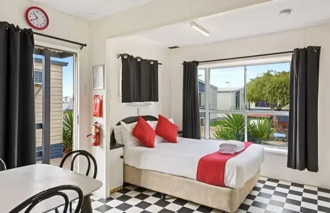 Economy Kulübe (Sleeps 4)