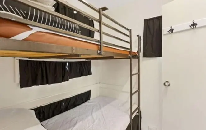 Economy Kulübe (Sleeps 4)