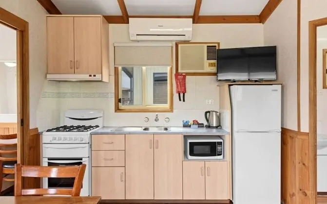 Standard Kulübe, 2 Yatak Odası (Sleeps 6)