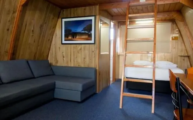 Standard Kulübe (A-Frame Cabin)