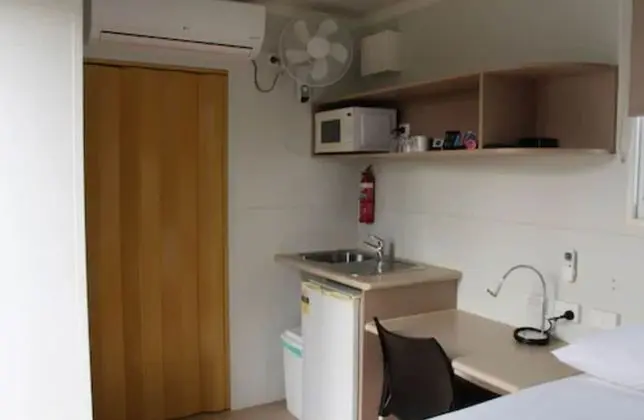 Standard Van Room