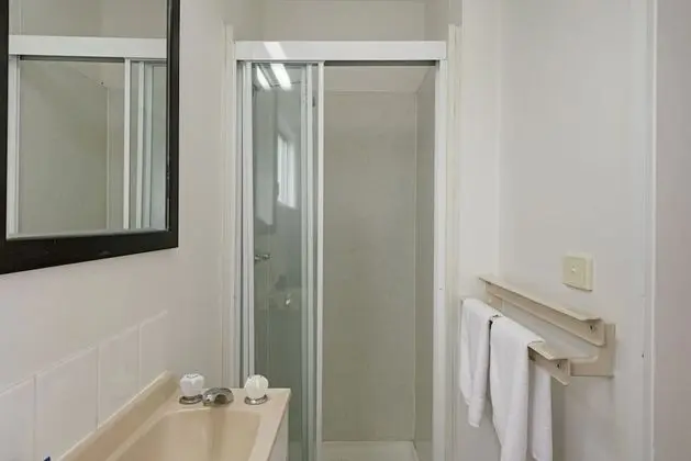 Standard Kulübe (Sleeps 2)