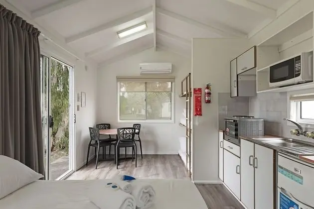 Standard Kulübe (Sleeps 4)