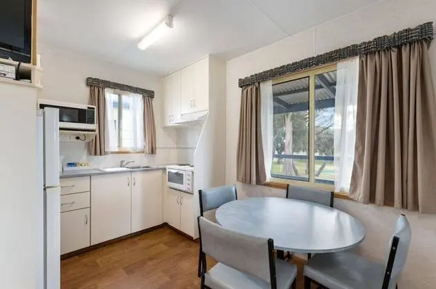 Standard Kulübe, 2 Yatak Odası (Sleeps 6)
