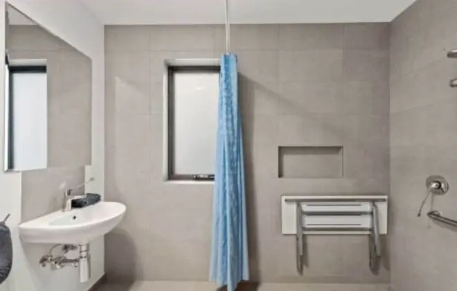 Deluxe Kulübe, 2 Büyük (Queen) Boy Yatak (2 Bedroom Sleeps 4)