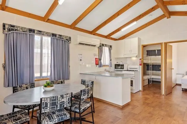 Deluxe Kulübe, 2 Yatak Odası (Sleeps 6)
