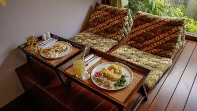 Bungalov, Bahçe Manzaralı