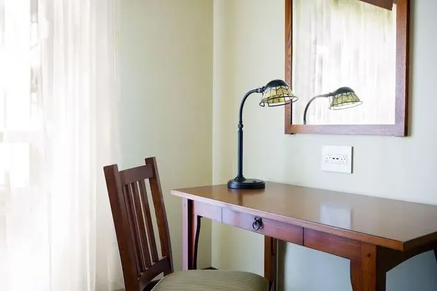 Artisan One Bedroom Suite
