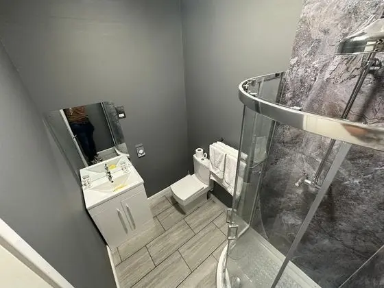 Superior Süit, Banyolu/Duşlu