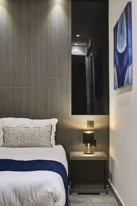 Deluxe Tek Büyük veya İki Ayrı Yataklı Oda, Balkon