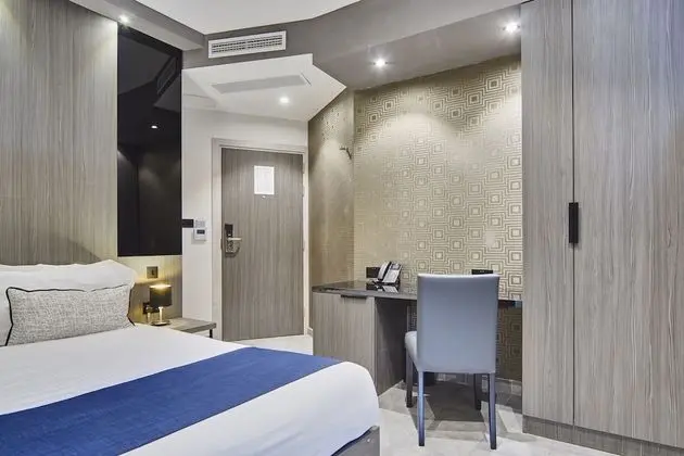 Deluxe Tek Büyük veya İki Ayrı Yataklı Oda, Balkon