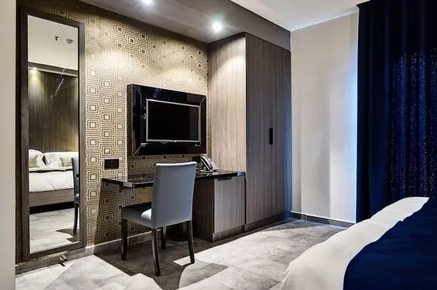 Deluxe Tek Büyük veya İki Ayrı Yataklı Oda, Balkon