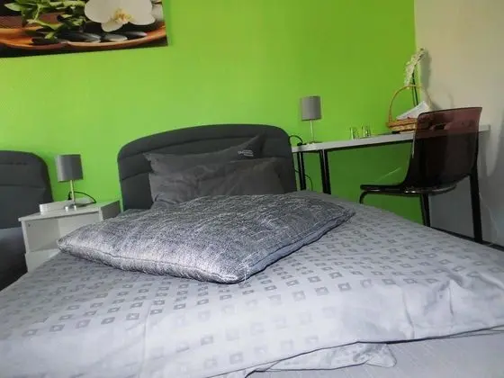 Üç Kişilik Oda