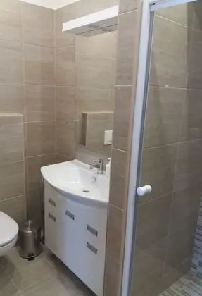 Tek Büyük Yataklı Oda, 1 Büyük (Queen) Boy Yatak