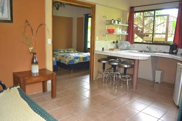 Family Tek Büyük Yataklı Oda