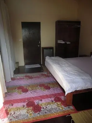 Comfort Tek Büyük Yataklı Oda, 1 Yatak Odası, Bahçe Manzaralı, Bahçeli