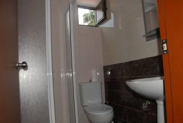 Çift Kişilik, Şehir Manzaralı