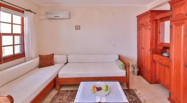 Suite, Bahçe Manzaralı, Balkonlu