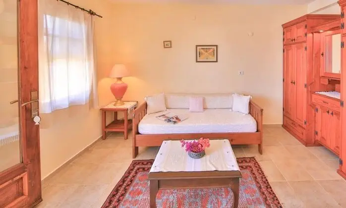 Suite, Bahçe Manzaralı, Balkonlu