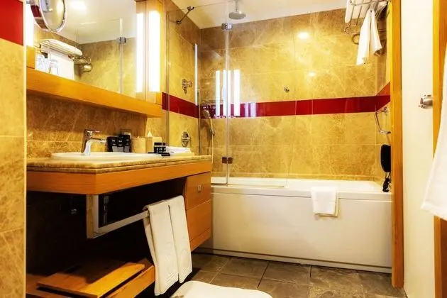 Grand Deluxe Room with Garden View