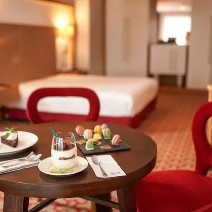 One Bedroom Suite