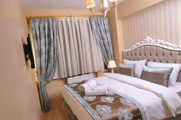 Standart Oda, Şehir Manzaralı