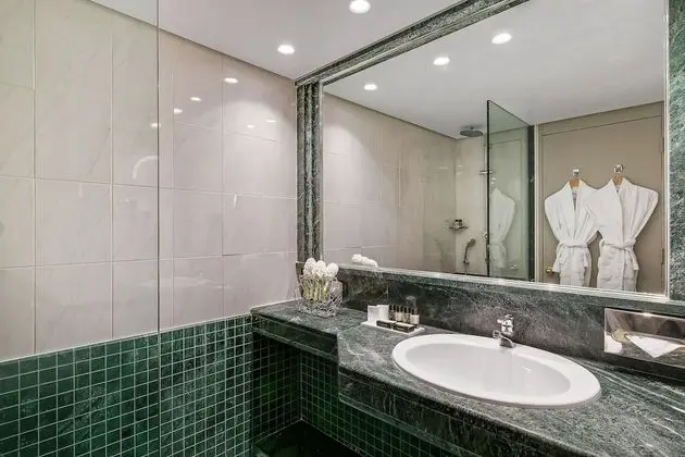 Executive Tek Büyük Yataklı Oda