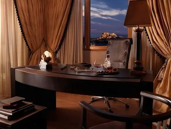 Presidential Suite 815