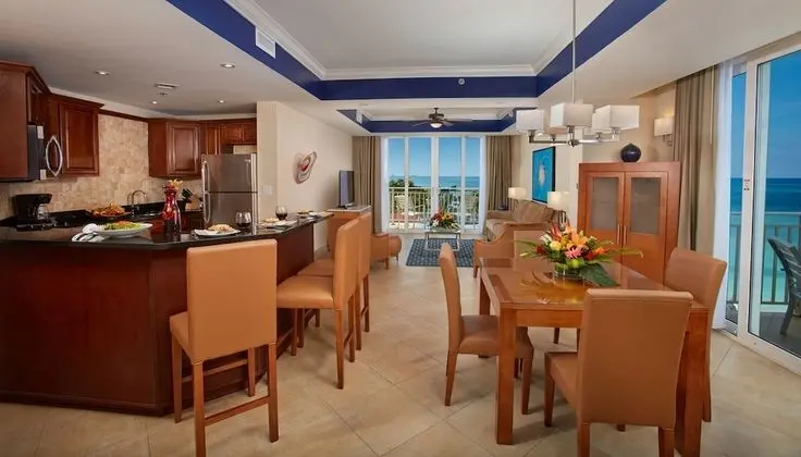 Beach Tower 1 Bedroom Suite