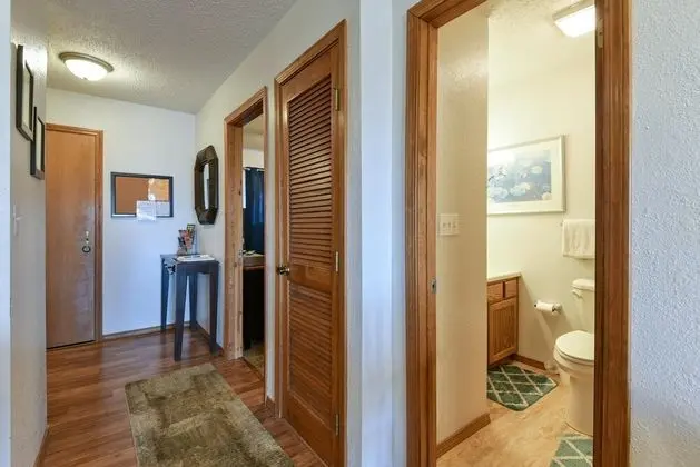 Daire (Divine 9 Condo - RESORT AMENITIES - F)