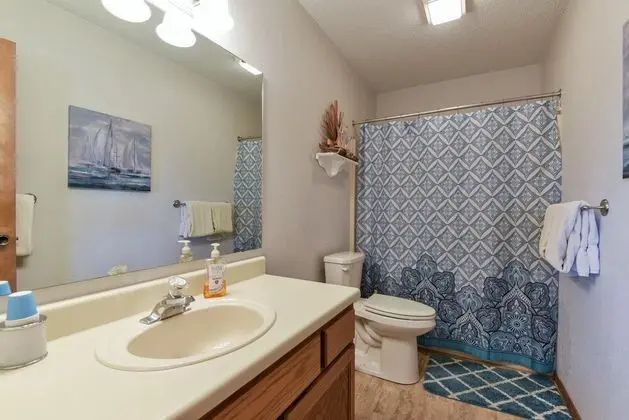 Daire (Divine 9 Condo - RESORT AMENITIES - F)