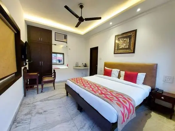 Deluxe Tek Büyük Yataklı Oda