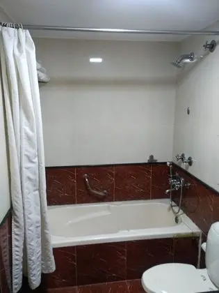 Executive Tek Büyük Yataklı Oda