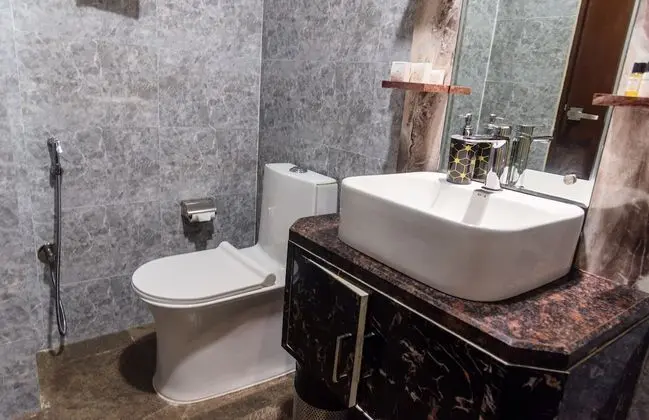 Executive Tek Büyük Yataklı Oda