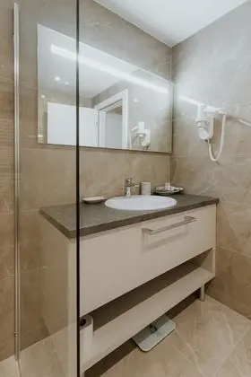 Deluxe İki Ayrı Yataklı Oda