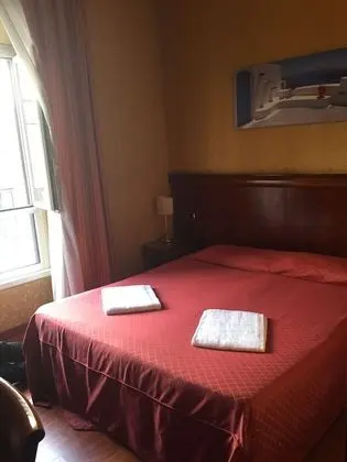 Standard Tek Büyük veya İki Ayrı Yataklı Oda, Özel Banyo